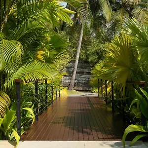 976 Panangad Bed & Breakfast Kochi
